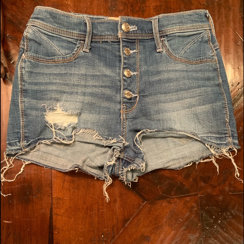 Hollister | denim high-rise short short | 3; w26